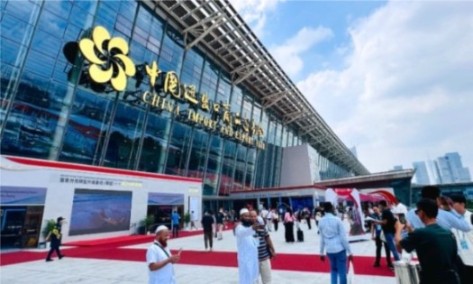 Canton Fair Guangzhou Pazhou complex entrance overseas buyers