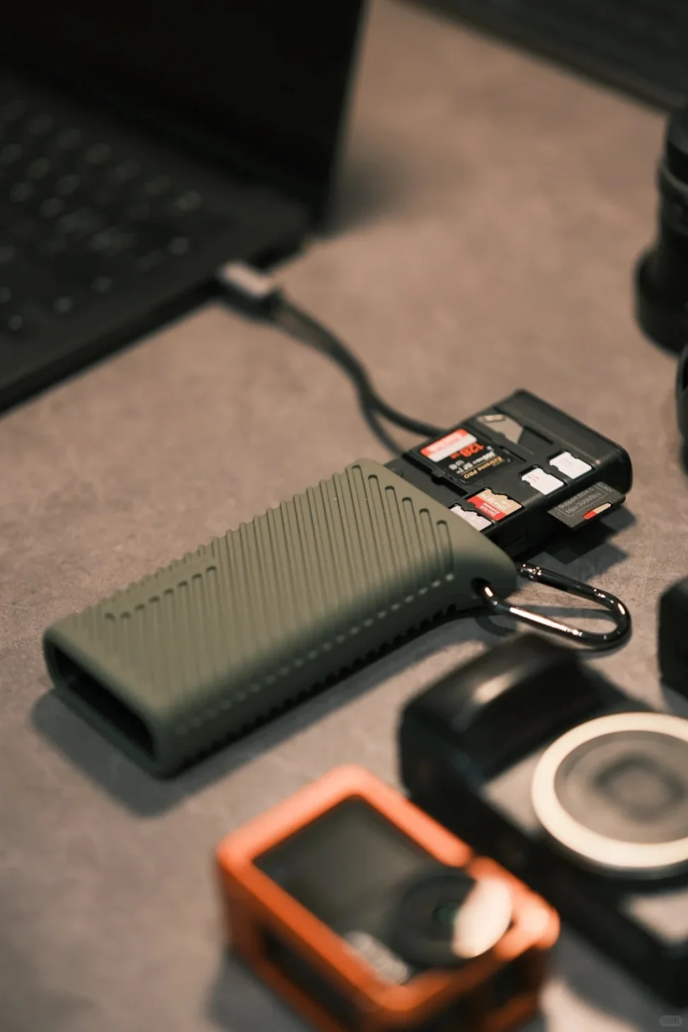 Card reader