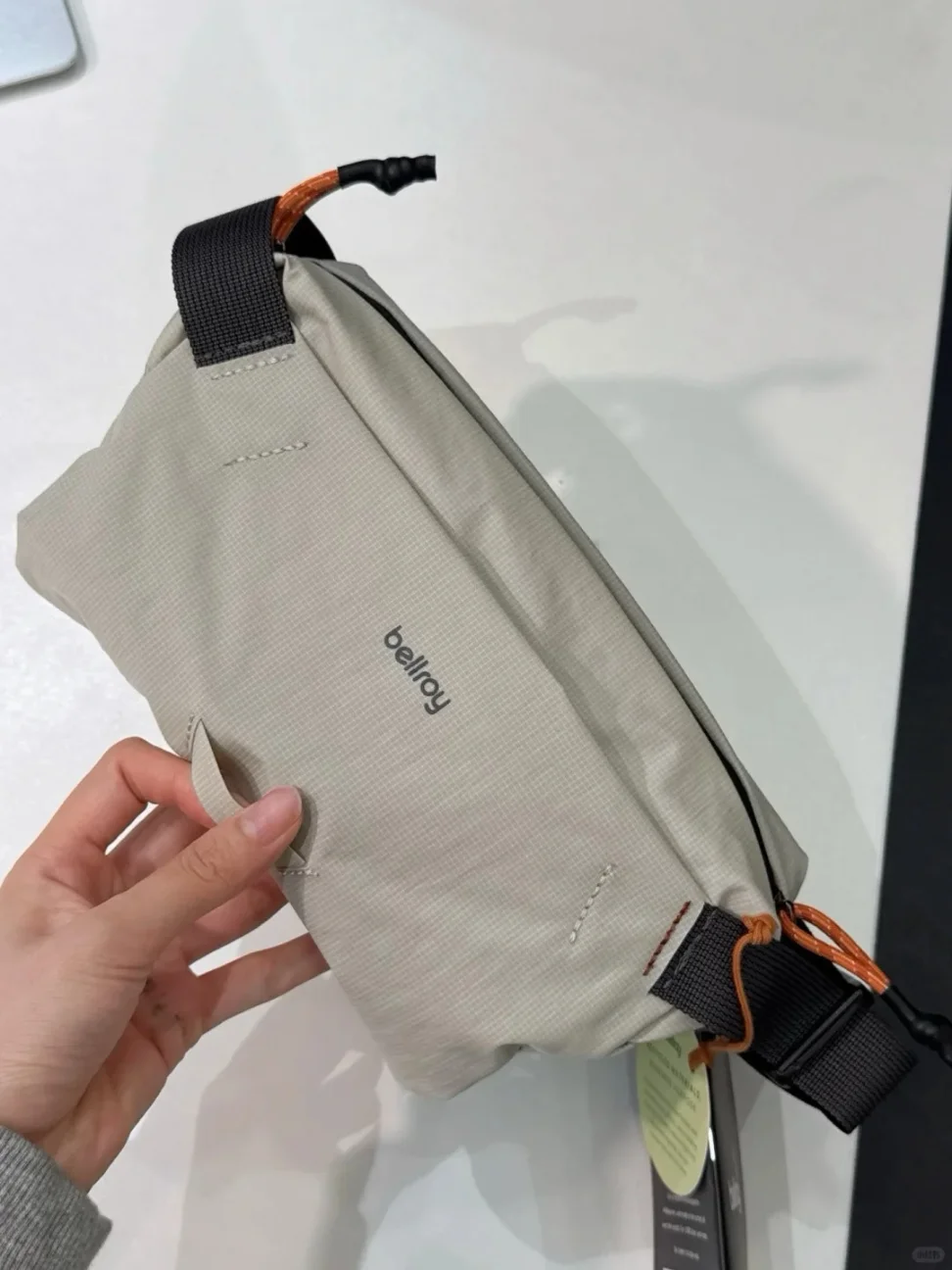 Sports waist pack